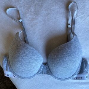 Victoria's Secret Light Gray Bra